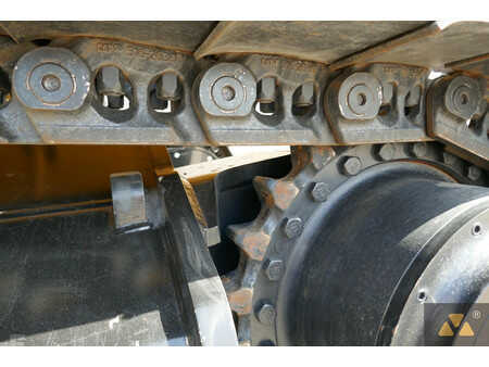 Beltegraver 2023 Caterpillar 352 (28)