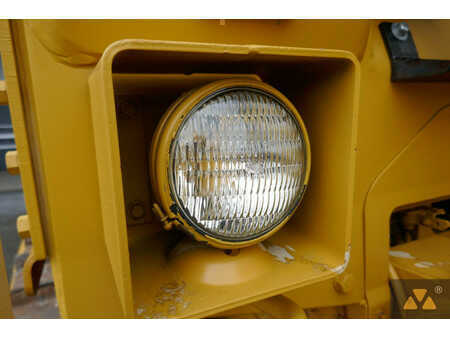Bulldozer 2005 Caterpillar D7G Ex-army (39)