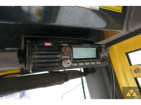 Válce s gumovými koly 2010 BOMAG BW25RH (28)
