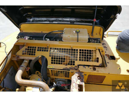 Kedjegraver 2016 Caterpillar 336FL (37)