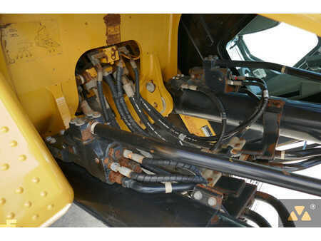 Kedjegraver 2016 Caterpillar 336FL (39)
