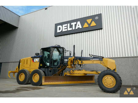 Caterpillar 12M3 AWD