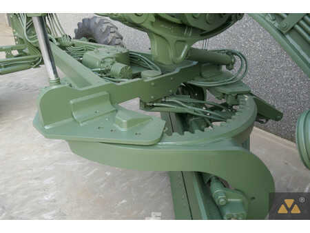 Grader 2002 Caterpillar 140G Ex-army (13)