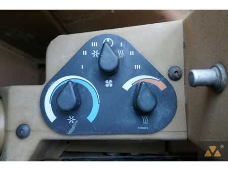 Grader 2002 Caterpillar 140G Ex-army (39)