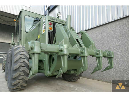 Caterpillar 140G Ex-army