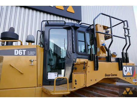 Bulldózerek 2019 Caterpillar D6T LGP (13)