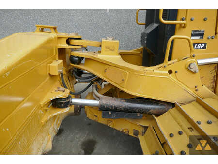 Bulldózerek 2021 Caterpillar D6 LGP (20)