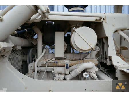 Bulldozer 2009 Caterpillar D7G Ex-army (21)