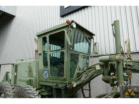 Caterpillar 130G Ex-army