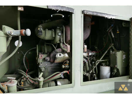 Caterpillar 130G Ex-army