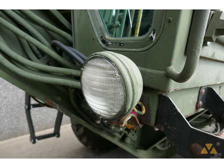 Caterpillar 130G Ex-army