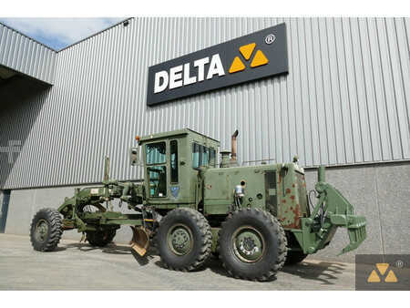 Gradere 2008 Caterpillar 130G Ex-army (8)