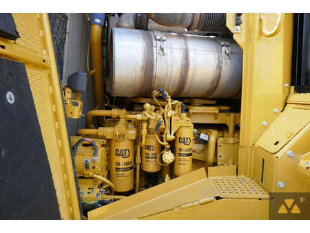 Buldożery 2021 Caterpillar D9T (37)