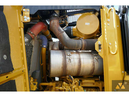 Buldożery 2021 Caterpillar D9T (38)