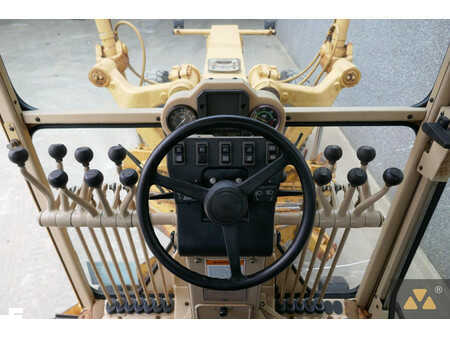 Grader 1998 Caterpillar 140H (32)