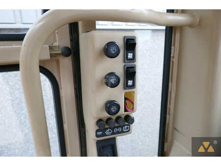 Grader 1998 Caterpillar 140H (38)