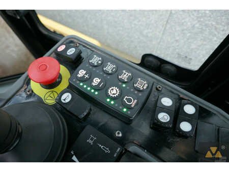 Komprimator 2016 Caterpillar CS68B (28)