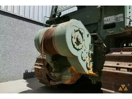 Buldożery 2009 Caterpillar D7F Ex-army (19)