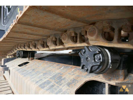 Kettenbagger 2022 Hitachi ZX210LC-7 (32)