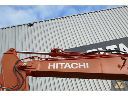 Kettenbagger 2022 Hitachi ZX210LC-7 (16)
