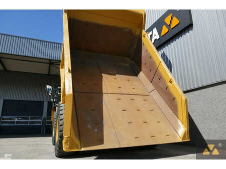 Dumpere 2019 Caterpillar 772G (17)