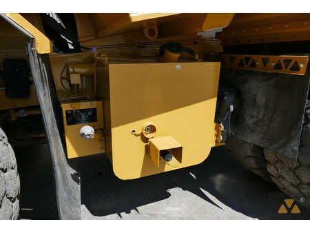 Dumpere 2019 Caterpillar 772G (30)
