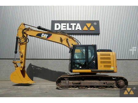 Lánctalpas kotrógép 2016 Caterpillar 320ELRR (1)