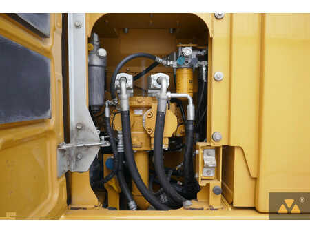 Bæltegraver 2016 Caterpillar 320ELRR (18)