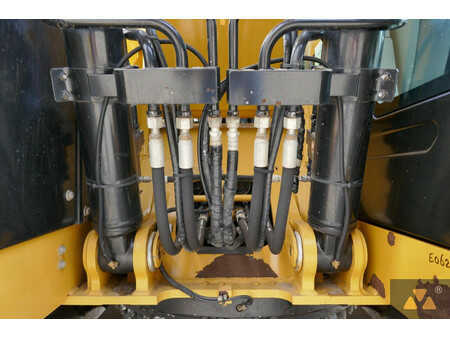 Bæltegraver 2016 Caterpillar 320ELRR (19)