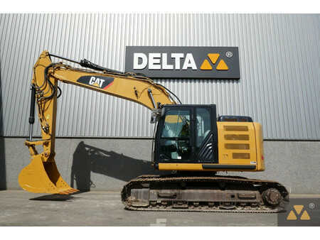 Lánctalpas kotrógép 2016 Caterpillar 320ELRR (1)