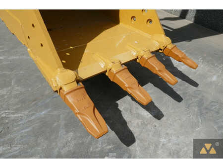 Lánctalpas kotrógép 2016 Caterpillar 320ELRR (10)