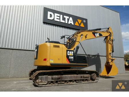 Lánctalpas kotrógép 2016 Caterpillar 320ELRR (5)