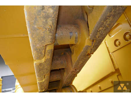 Escavadoras 2019 Caterpillar D8T (38)