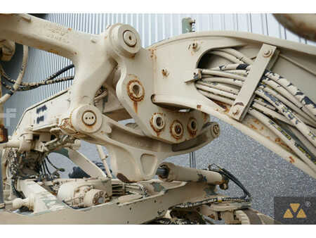 Livellatrici 2006 Caterpillar 130G Ex-army (13)