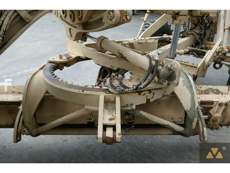 Livellatrici 2006 Caterpillar 130G Ex-army (17)