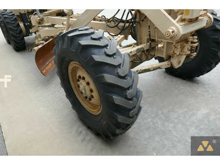 Livellatrici 2006 Caterpillar 130G Ex-army (25)