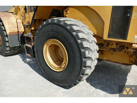 Carregadeira de rodas 2002 Caterpillar 966G Series II (27)
