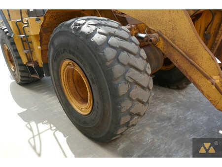 Carregadeira de rodas 2002 Caterpillar 966G Series II (29)