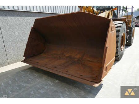 Carregadeira de rodas 2002 Caterpillar 966G Series II (6)