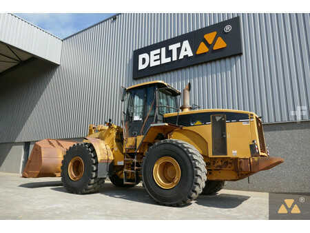 Carregadeira de rodas 2002 Caterpillar 966G Series II (8)