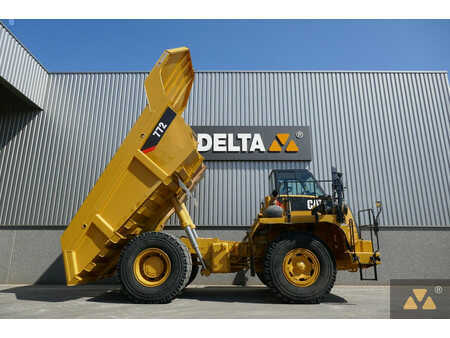 Dumper 2009 Caterpillar 772 (2)