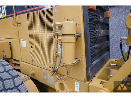 Osztályosok 1997 Caterpillar 160H (21)