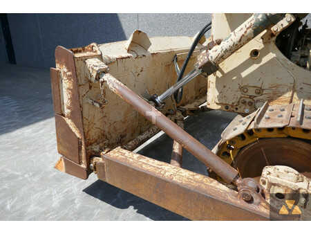 Planierraupe 2009 Caterpillar D7G Ex-army (13)