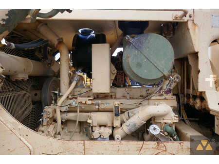 Planierraupe 2009 Caterpillar D7G Ex-army (18)