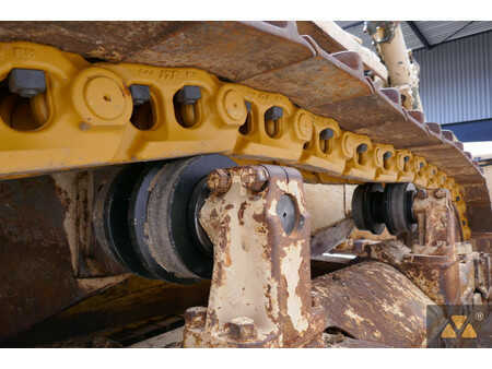 Planierraupe 2009 Caterpillar D7G Ex-army (31)