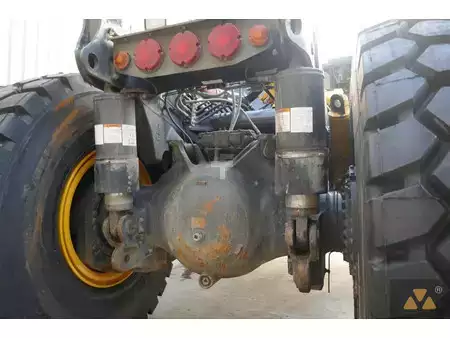 Dúmpers rígidos 2022 Komatsu HD405-8 (21)