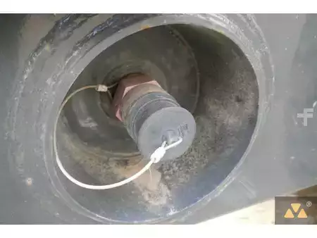 Dúmpers rígidos 2022 Komatsu HD405-8 (25)