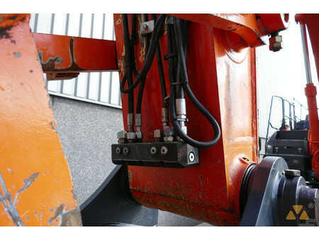 Kedjegraver 2019 Hitachi ZX300LC-6 (15)