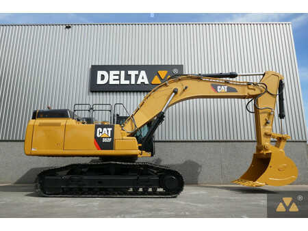 Korečková rýpadla 2015 Caterpillar 352F (2)