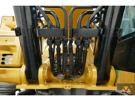 Korečková rýpadla 2015 Caterpillar 352F (24)